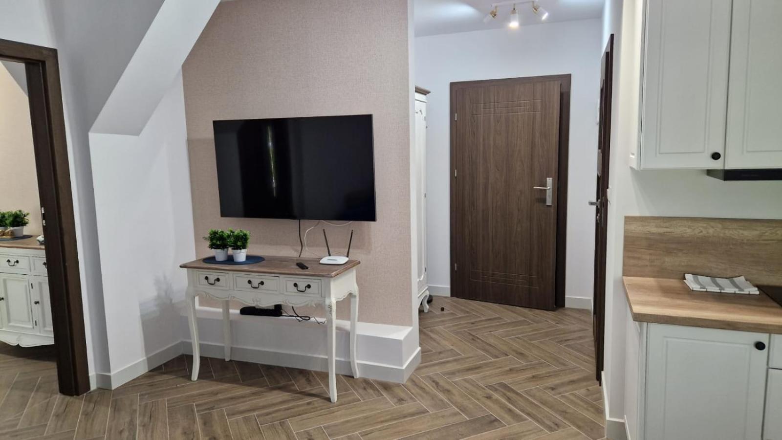 Apartament Jaracza 28 Nr 18 Slupsk Luaran gambar